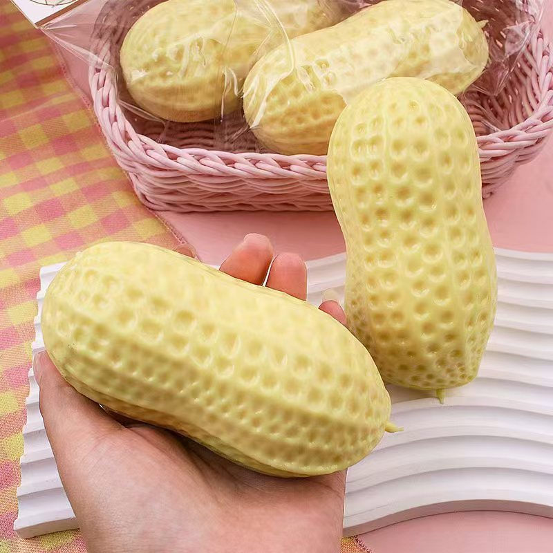 In Stock Peanut Stress Ball Cr - Vinyl Figure Blank ulasan dan harga